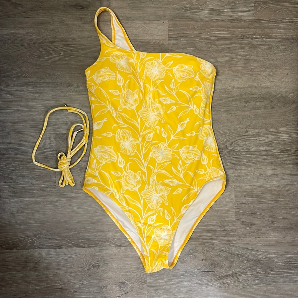 One shoulder one piece swimsuit